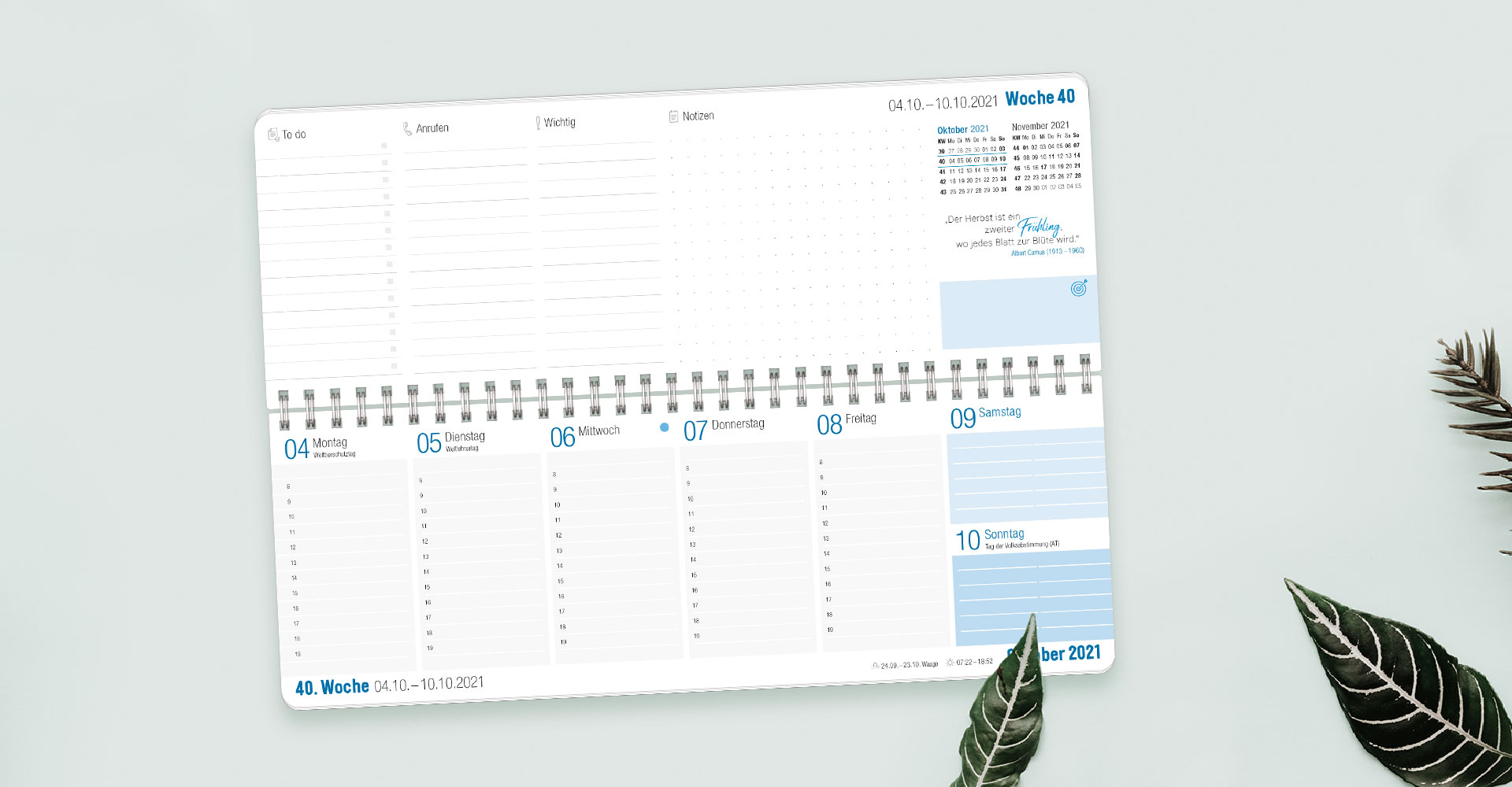 Tischkalender Mit Spiralbindung Im Schmalen Querformat